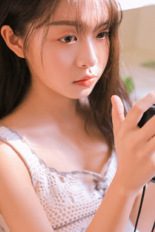 16岁女生打破多项百米纪录